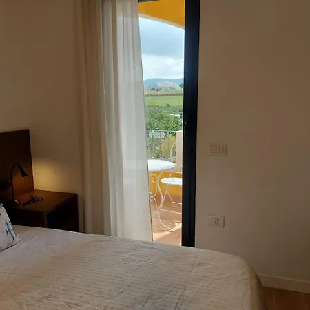 Dimora Sole E Mare Apartment Valledoria (Sardinia)